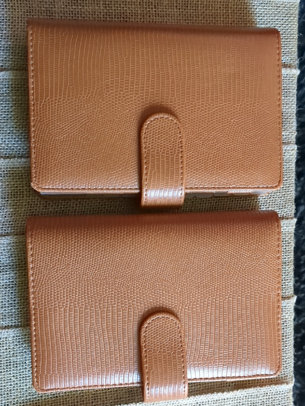 💚2 Textured Cognac Faux Lizard Planner with Snap Closure